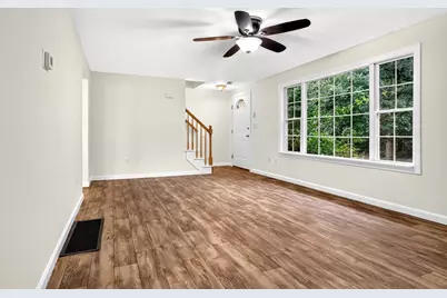 85 Steeple Chase Cir #3, Attleboro, MA 02703 - Photo 5
