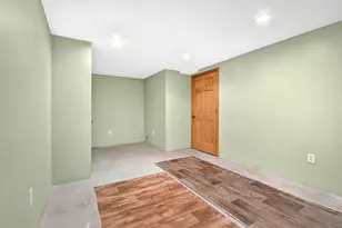 85 Steeple Chase Cir, Attleboro, MA 02703 - Photo 33