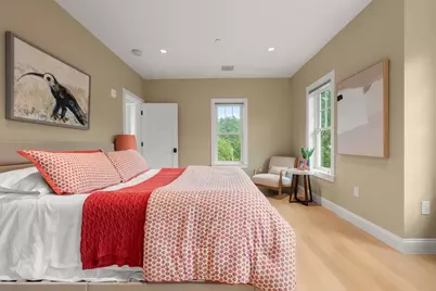 21 Crowninshield Rd #2-1, Brookline, MA 02446 - Photo 13
