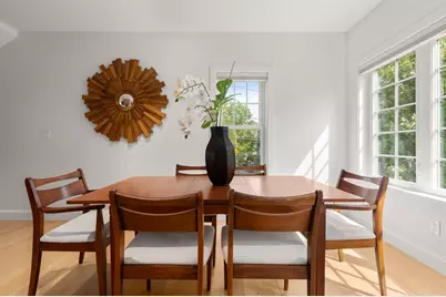 21 Crowninshield Rd #2-1, Brookline, MA 02446 - Photo 7