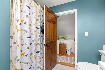 33 Putnam St, Danvers, MA 01923 - Photo 33