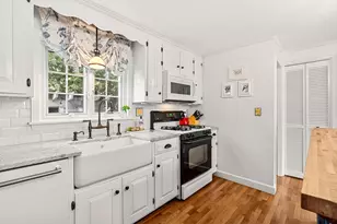 33 Putnam St, Danvers, MA 01923 - Photo 11