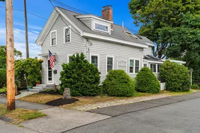 33 Putnam St, Danvers, MA 01923 - Photo 3