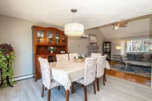 27 Carr Rd, Saugus, MA 01906 - Photo 11