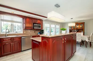 27 Carr Rd, Saugus, MA 01906 - Photo 5
