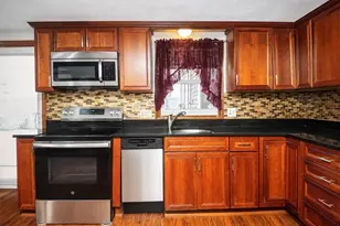 27 Carr Rd, Saugus, MA 01906 - Photo 19