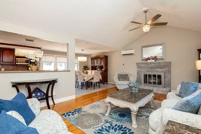 27 Carr Rd, Saugus, MA 01906 - Photo 7