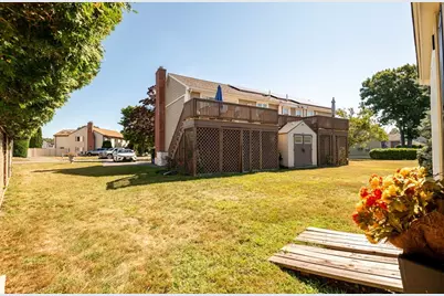 27 Carr Rd, Saugus, MA 01906 - Photo 31