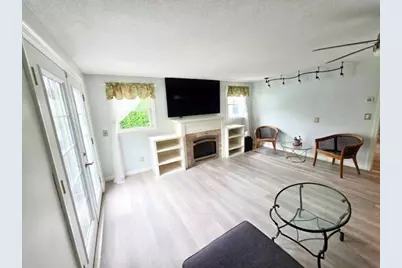 417 River Rd, Agawam, MA 01001 - Photo 11