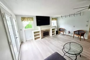 417 River Rd, Agawam, MA 01001 - Photo 11