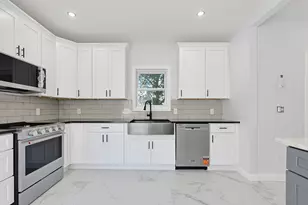 9 Chester St, Taunton, MA 02780 - Photo 19