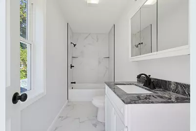 9 Chester St, Taunton, MA 02780 - Photo 5