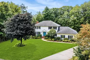 28 Ashley Cir, Easthampton, MA 01027 - Photo 1