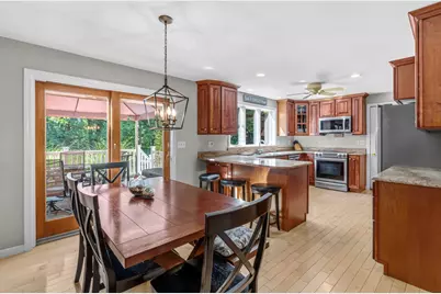 28 Ashley Cir, Easthampton, MA 01027 - Photo 7