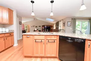 5 Luigi Ave, Bourne, MA 02562 - Photo 9