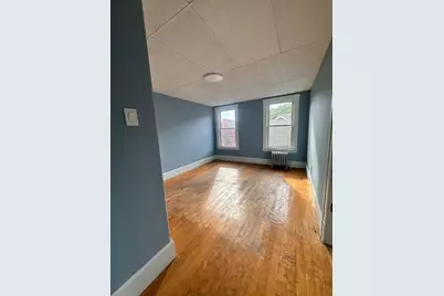 144 Elm St #3, Worcester, MA 01609 - Photo 9