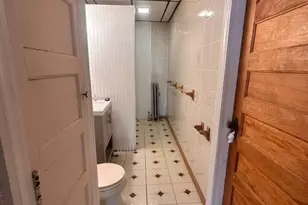 144 Elm St, Worcester, MA 01609 - Photo 5