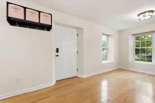 36 Treehouse Cir, Easthampton, MA 01027 - Photo 5