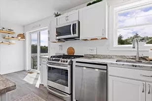 19 Lighthouse Ln, Westminster, MA 01473 - Photo 7