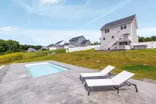 19 Lighthouse Ln, Westminster, MA 01473 - Photo 1