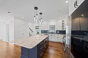 248 Presidents Ln, Quincy, MA 02169 - Photo 5