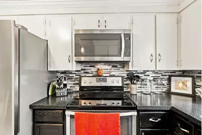 32 Carroll Street, Milford, MA 01757 - Photo 9