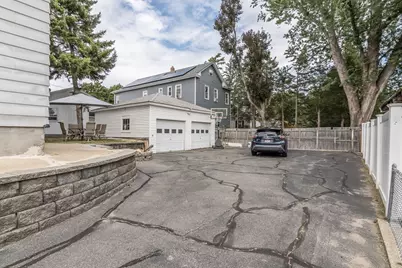 277 Cumberland Rd, Lowell, MA 01850 - Photo 3