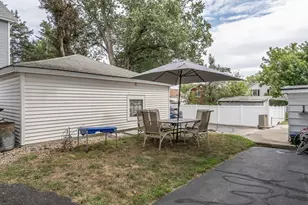 277 Cumberland Rd, Lowell, MA 01850 - Photo 7