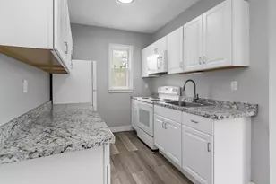 277 Cumberland Rd, Lowell, MA 01850 - Photo 35