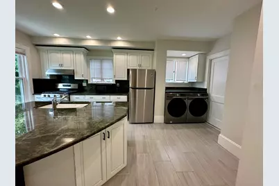 118 Ash St, Waltham, MA 02453 - Photo 1