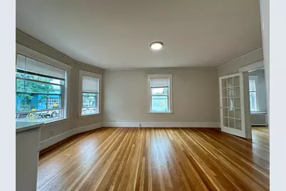 118 Ash St, Waltham, MA 02453 - Photo 5