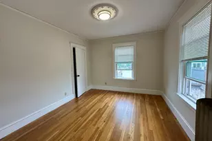 118 Ash St, Waltham, MA 02453 - Photo 11