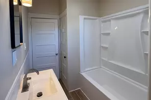 304 Cambridge St, Fall River, MA 02721 - Photo 5