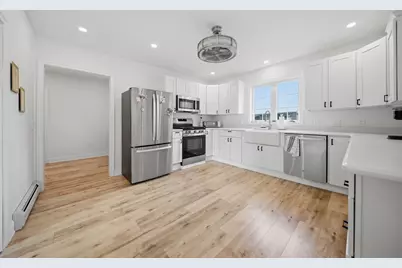 216 Monument, Haverhill, MA 01832 - Photo 5