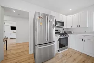 216 Monument, Haverhill, MA 01832 - Photo 11