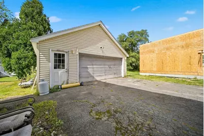 216 Monument, Haverhill, MA 01832 - Photo 35