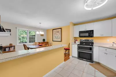 36 Betsy Ross Cir #36, Sturbridge, MA 01566 - Photo 11