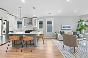42 Prichard Ave, Somerville, MA 02144 - Photo 3