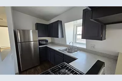 90 Timson St #3, Lynn, MA 01902 - Photo 3