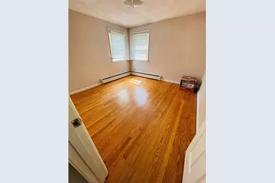 192 Grandview Ave, West Springfield, MA 01089 - Photo 7