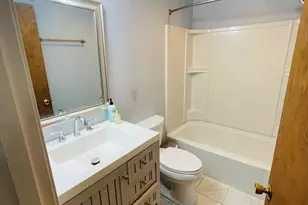 192 Grandview Ave, West Springfield, MA 01089 - Photo 17