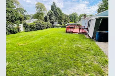 192 Grandview Ave, West Springfield, MA 01089 - Photo 3