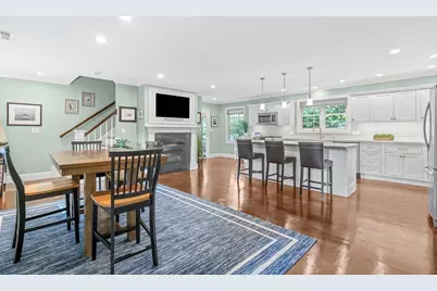 10 Bellevue Avenue, Winchester, MA 01890 - Photo 9