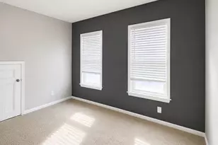 61 Austin St, Chicopee, MA 01013 - Photo 9