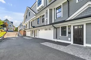 264 Pearl St, Newton, MA 02458 - Photo 35