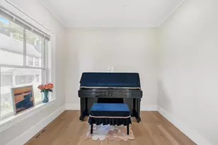 264 Pearl St, Newton, MA 02458 - Photo 17