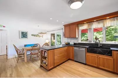 1 Elm Top Lane, Beverly, MA 01915 - Photo 5