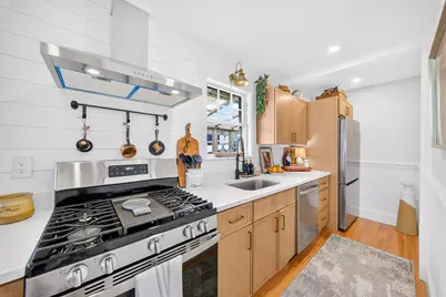 20 Huntley St, Malden, MA 02148 - Photo 25