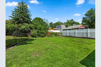 20 Huntley St, Malden, MA 02148 - Photo 37
