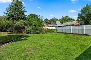20 Huntley St, Malden, MA 02148 - Photo 37
